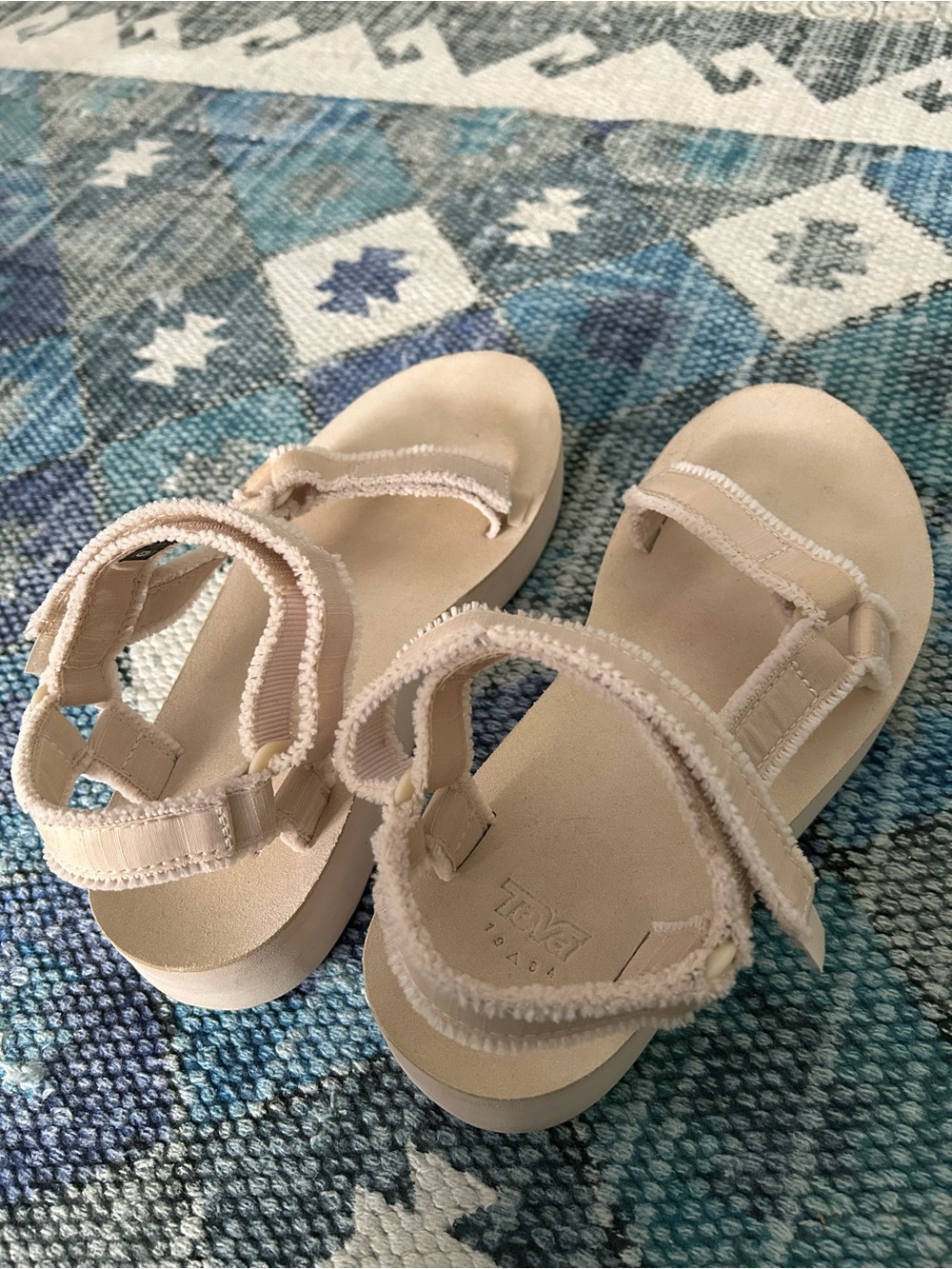 Teva Women's Midform Universal Canvas Casual Sandals - Picture 8 of 9